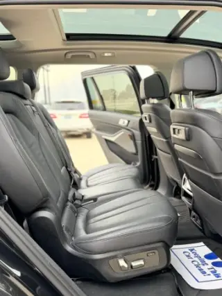 2019 BMW X7