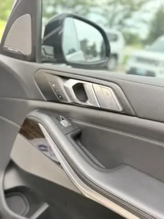 2019 BMW X7