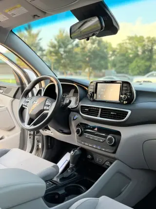 2020 HYUNDAI TUCSON