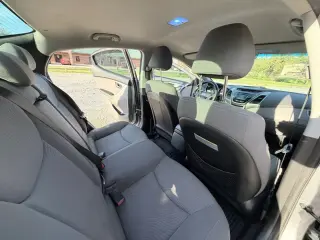2015 HYUNDAI ELANTRA