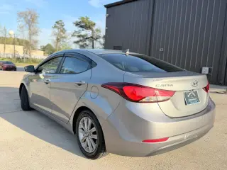 2015 HYUNDAI ELANTRA