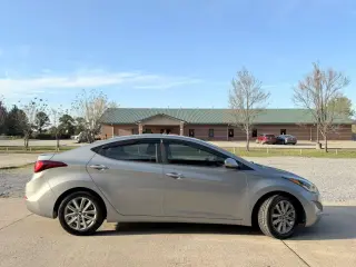 2015 HYUNDAI ELANTRA