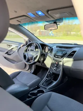 2015 HYUNDAI ELANTRA