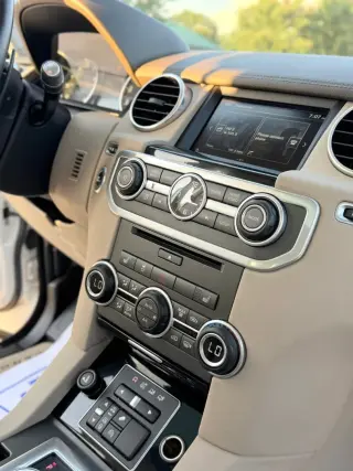 2016 LAND ROVER LR4