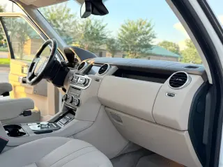 2016 LAND ROVER LR4