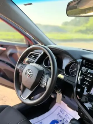 2019 TOYOTA CAMRY