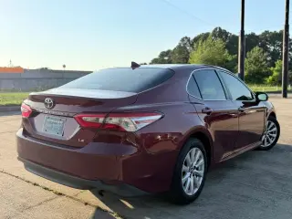2019 TOYOTA CAMRY