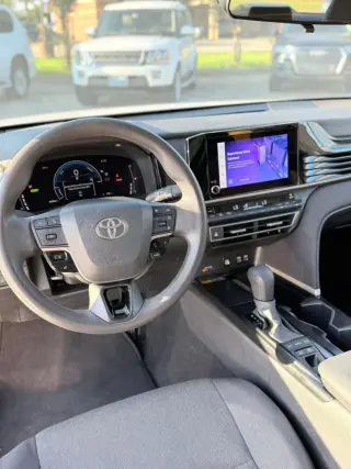 2025 TOYOTA CAMRY