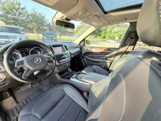 2012 MERCEDES-BENZ M-CLASS