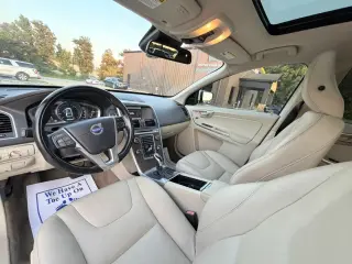 2015 VOLVO XC60