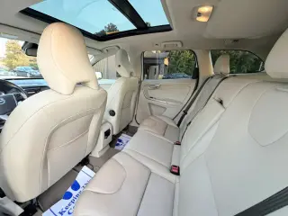 2015 VOLVO XC60