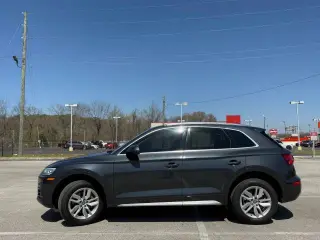 2020 AUDI Q5
