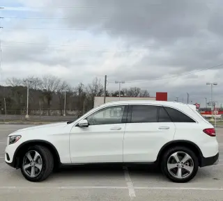 2016 MERCEDES-BENZ GLC