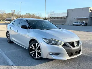 2018 NISSAN MAXIMA