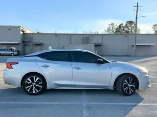 2018 NISSAN MAXIMA