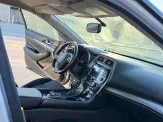 2018 NISSAN MAXIMA