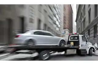 PAGAMOS CASH  POR SU JUNK CAR!