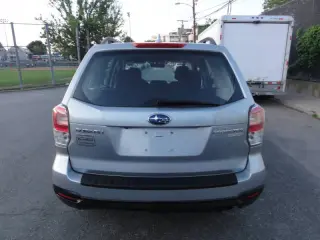 2017 Subaru Forester 2.5i