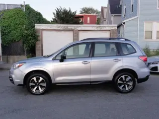 2017 Subaru Forester 2.5i