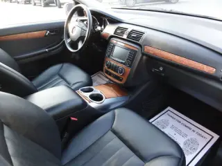 2006 Mercedes-Benz R-Class R 350