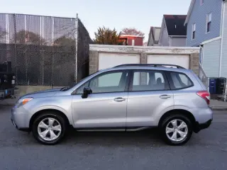 2015 Subaru Forester 2.5i