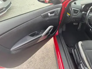 2015 Hyundai Veloster Turbo