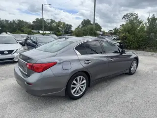 2015 Infiniti Q50 Premium