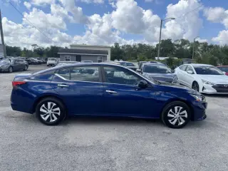 2020 Nissan Altima