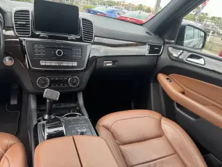 2017 Mercedes-Benz GLS 450