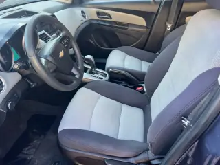 2014 Chevrolet Cruze LS Auto