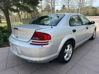 2004 Dodge Stratus