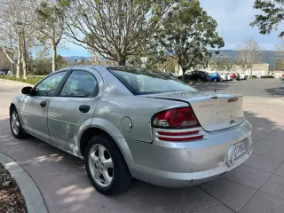 2004 Dodge Stratus