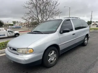 1996 Ford Windstar