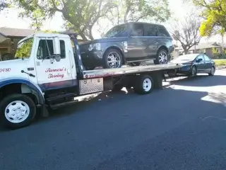 Romeros towing