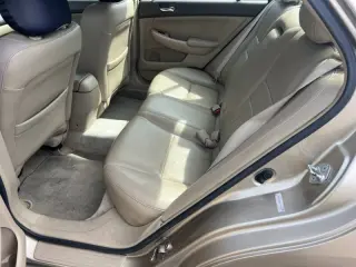2005 Honda Accord EX w/Leather