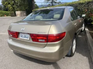 2005 Honda Accord EX w/Leather