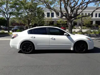 2012 Nissan Altima 3.5 SR