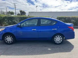 2015 Nissan Versa 1.6 SV