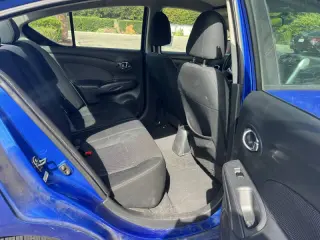 2015 Nissan Versa 1.6 SV