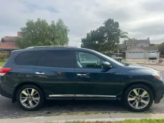 2013 Nissan Pathfinder