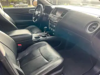 2013 Nissan Pathfinder
