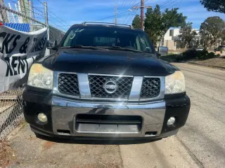 2005 Nissan Armada SE
