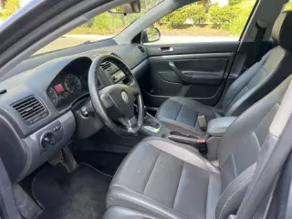 2009 Volkswagen Jetta SportWagen SE PZEV