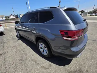 2018 Volkswagen Atlas V6 Launch Edition