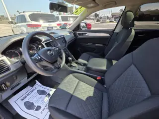 2018 Volkswagen Atlas V6 Launch Edition