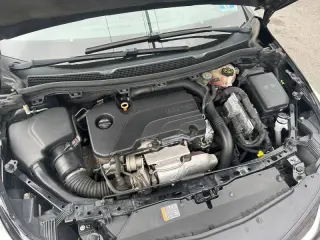 2018 Chevrolet Cruze LS Auto