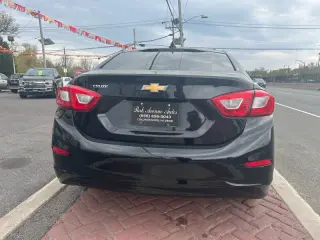 2018 Chevrolet Cruze LS Auto