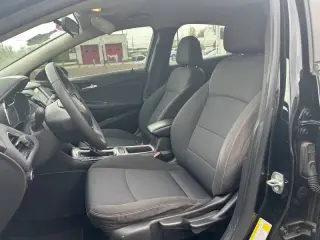 2018 Chevrolet Cruze LS Auto