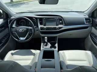 2019 Toyota Highlander Hybrid XLE