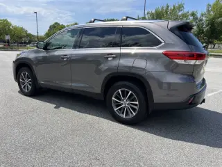 2019 Toyota Highlander Hybrid XLE